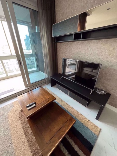 Picture of 1 bed Condo in 185 Rajadamri Lumphini Sub District C016776