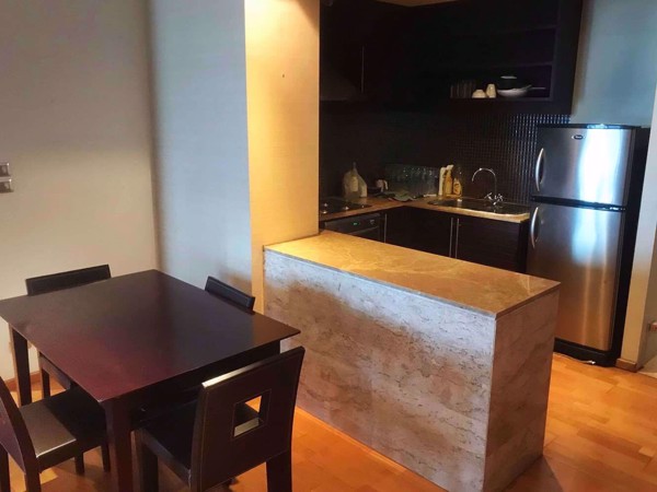 Picture of 2 bed Condo in Supalai Place Condominium Khlong Tan Nuea Sub District C016782