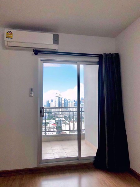 Picture of 1 bed Condo in Supalai Park Ekkamai-Thonglor Bangkapi Sub District C016815