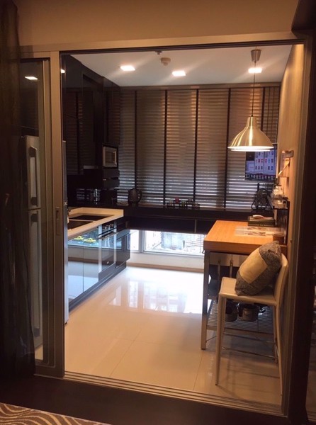 Picture of 1 bed Condo in Rhythm Sukhumvit Phra Khanong Sub District C016843