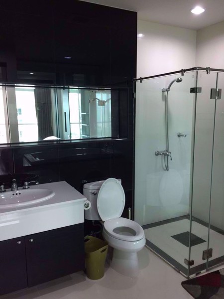 Picture of 1 bed Condo in The Address Chidlom Lumphini Sub District C016855