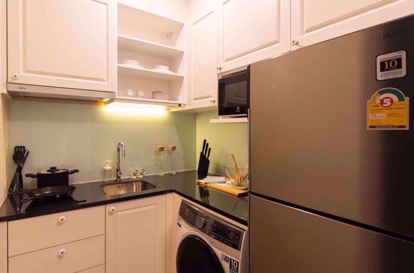 Picture of 2 bed Condo in Noble Recole Khlong Toei Nuea Sub District C016887