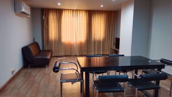 Picture of 1 bed Condo in Regent Royal Place 1 Lumphini Sub District C016891