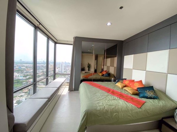 รูปภาพ 2 ห้องนอน Condo ในโครงการ Rhythm Sukhumvit 42 Phra Khanong Sub District C016896