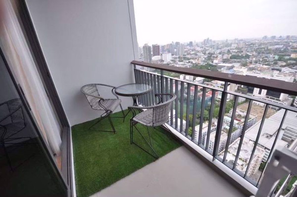 รูปภาพ 2 ห้องนอน Condo ในโครงการ Rhythm Sukhumvit 42 Phra Khanong Sub District C016896