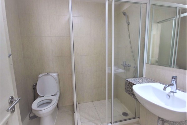 Picture of 2 bed Condo in The Clover Khlong Tan Nuea Sub District C016898