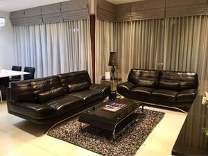 Picture of 2 bed Condo in The Emporio Place Khlongtan Sub District C016910