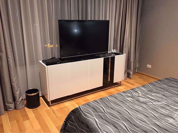 Picture of 2 bed Condo in The Emporio Place Khlongtan Sub District C016910