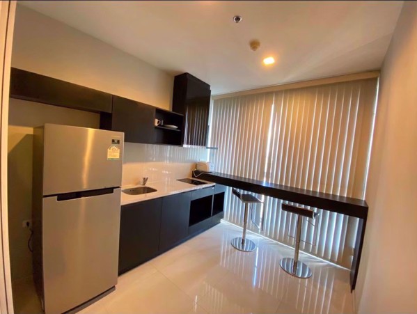 รูปภาพ 1 ห้องนอน Condo ในโครงการ Rhythm Sukhumvit 44 Phra Khanong Sub District C016931