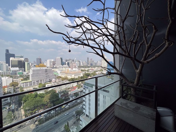 รูปภาพ 2 ห้องนอน Condo ในโครงการ The Met Thungmahamek Sub District C016977