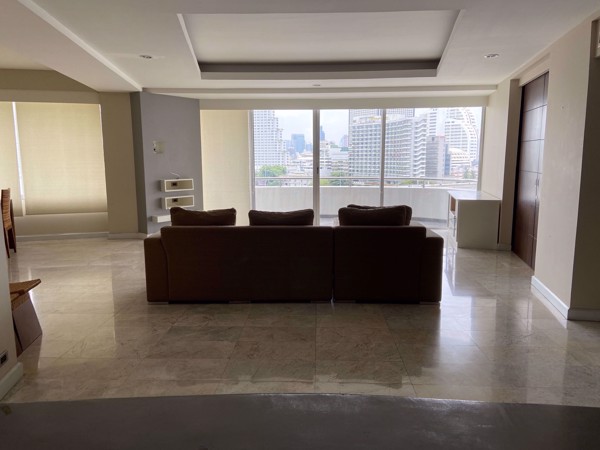 Picture of 3 bed Condo in Supakarn Condominium Khlong Ton Sai Sub District C016978