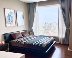 รูปภาพ 3 ห้องนอน Condo ในโครงการ Menam Residences Wat Phraya Krai Sub District C016993