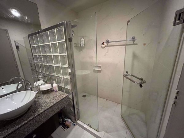 Picture of 1 bed Condo in Silom Grand Terrace Silom Sub District C016998