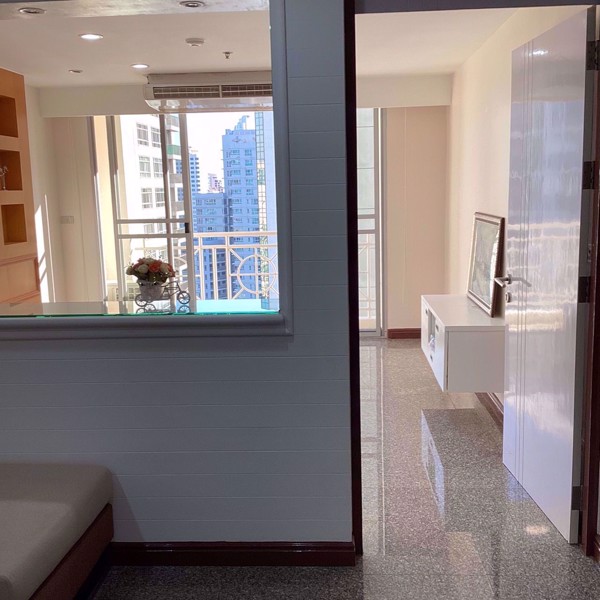 Picture of 2 bed Condo in Asoke Place Khlong Toei Nuea Sub District C017012