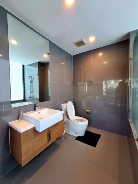 Picture of 2 bed Condo in Noble Revo Silom Silom Sub District C017014