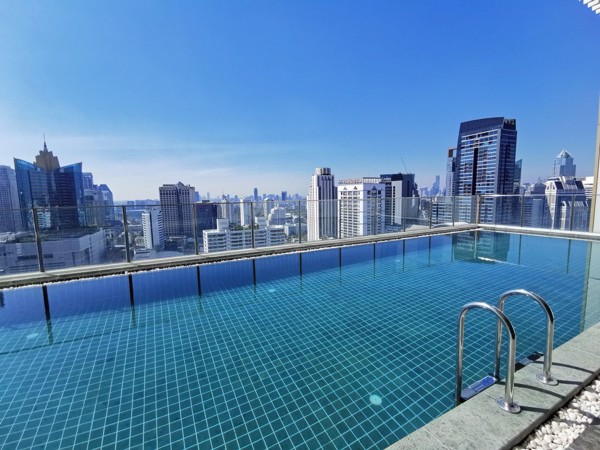 Picture of 2 bed Condo in Noble Recole Khlong Toei Nuea Sub District C017037