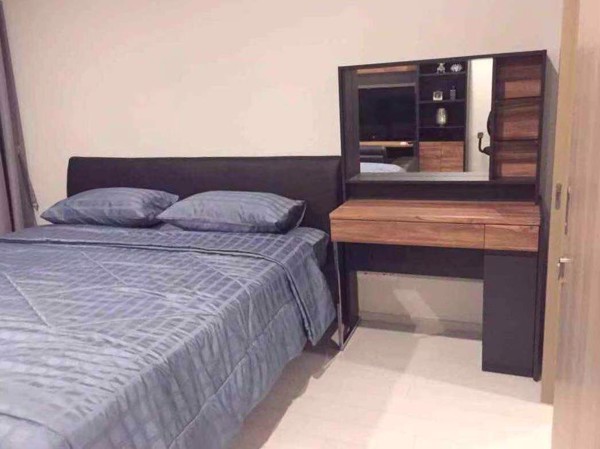 Picture of 1 bed Condo in Noble Ploenchit Lumphini Sub District C016228