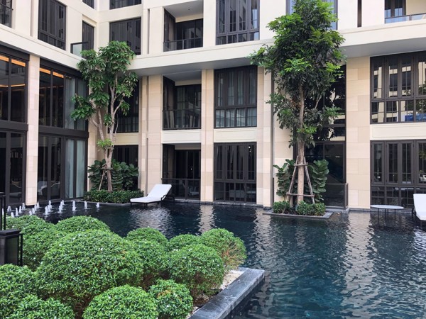 รูปภาพ 2 ห้องนอน Condo ในโครงการ The Reserve Sukhumvit 61 Khlong Tan Nuea Sub District C017069