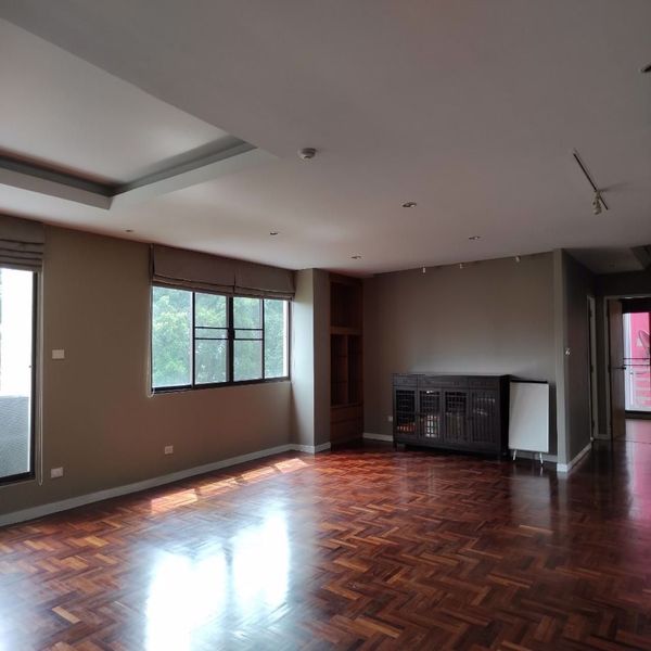 Picture of 2 bed Condo in Polo Residence Pathum Wan District C017107