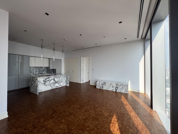 Picture of 2 bed Condo in The Ritz-Carlton Residences at MahaNakhon Bang Rak District C017122