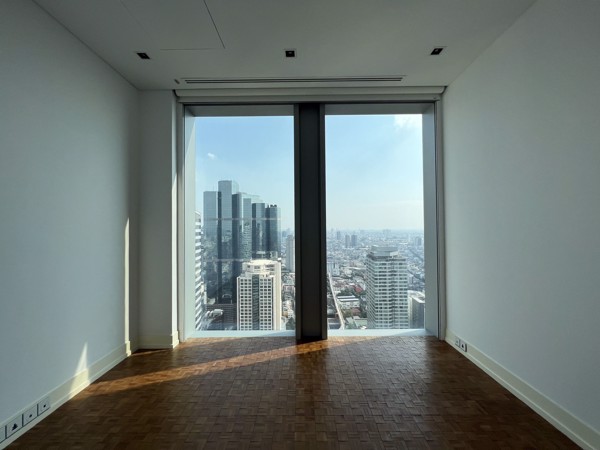 Picture of 2 bed Condo in The Ritz-Carlton Residences at MahaNakhon Bang Rak District C017122