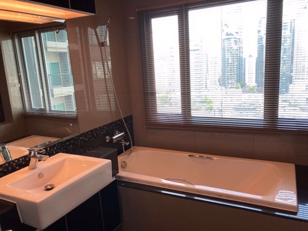 Picture of 2 bed Duplex in The Crest Sukhumvit 34 Khlongtan Sub District D017169