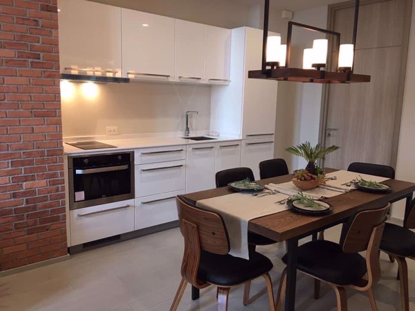 Picture of 2 bed Condo in Noble Ploenchit Lumphini Sub District C017187