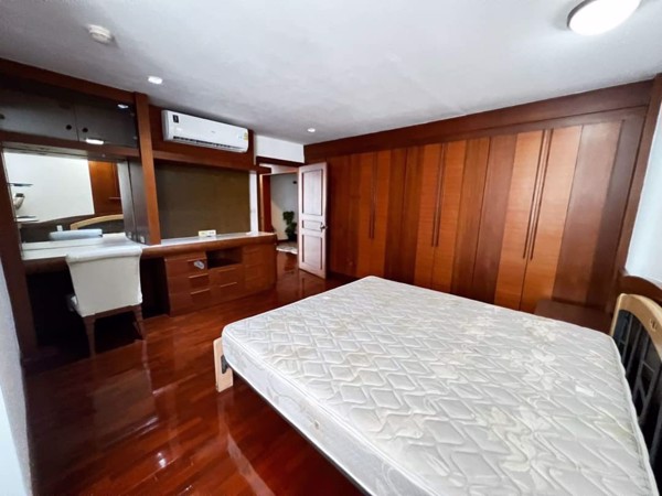 Picture of 3 bed Condo in President Park Sukhumvit 24 Khlongtan Sub District C017188