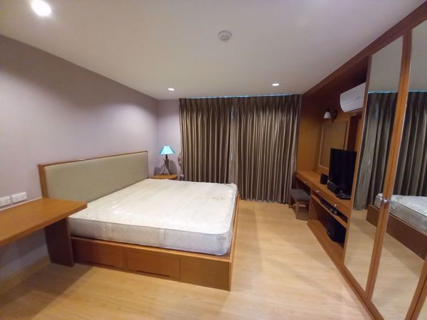 Picture of 2 bed Condo in Baan Chan Khlong Tan Nuea Sub District C017208