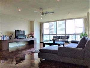 Picture of 3 bed Condo in Sathorn Gallery Residences Bang Rak District C017256