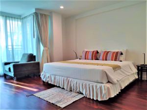 Picture of 3 bed Condo in Sathorn Gallery Residences Bang Rak District C017257