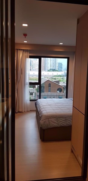 รูปภาพ Studio ห้องนอน Condo ในโครงการ LIFE Asoke - Rama 9 Makkasan Sub District C017310