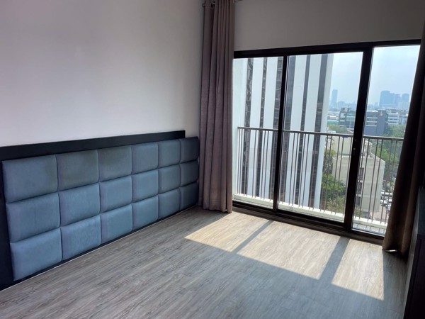 Picture of 2 bed Condo in Noble Reform Samsennai Sub District C017352