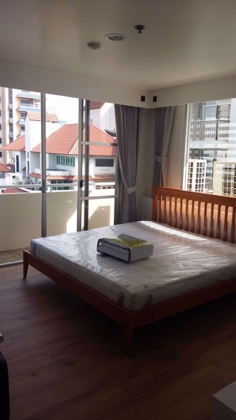 Picture of 2 bed Condo in Asoke Place Khlong Toei Nuea Sub District C017384