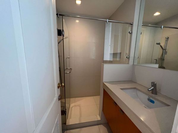 Picture of 4 bed Condo in Athenee Residence Lumphini Sub District C017473