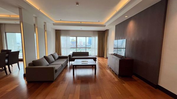 Picture of 4 bed Condo in Royal Residence Park Lumphini Sub District C017503