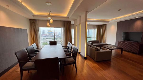 Picture of 4 bed Condo in Royal Residence Park Lumphini Sub District C017503