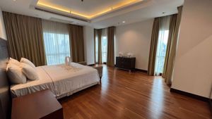 Picture of 4 bed Condo in Royal Residence Park Lumphini Sub District C017503