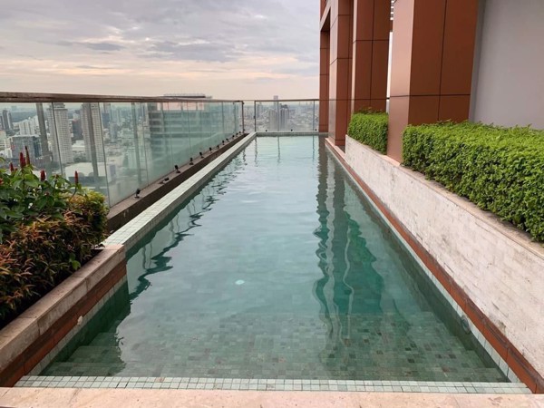 Picture of 2 bed Condo in The Address Sathorn Silom Sub District C017505