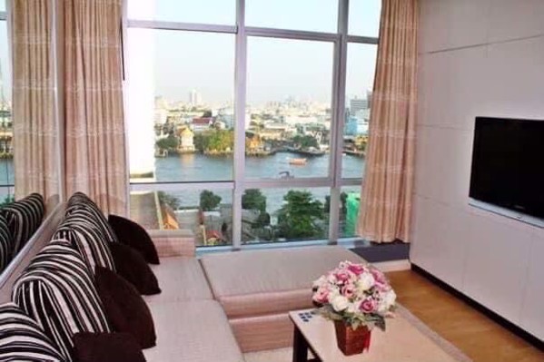 รูปภาพ 2 ห้องนอน Condo ในโครงการ Baan Sathorn Chaopraya Khlong Ton Sai Sub District C017515