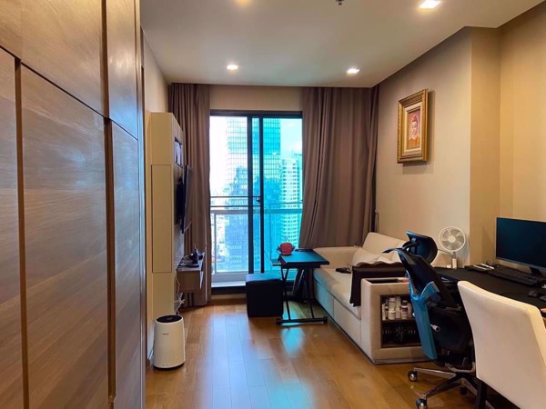 Picture of 1 bed Condo in The Address Sathorn Silom Sub District C017518