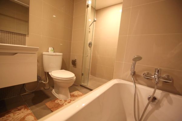 Picture of 2 bed Condo in Maestro 39 Khlong Tan Nuea Sub District C017526