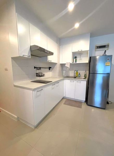 Picture of 2 bed Condo in The Clover Khlong Tan Nuea Sub District C017533