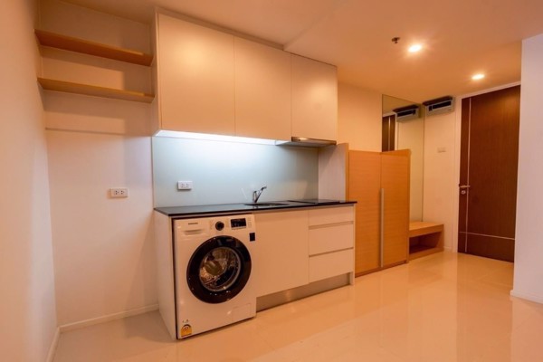 รูปภาพ 3 ห้องนอน Condo ในโครงการ 15 Sukhumvit Residences Khlong Toei Nuea Sub District C017554