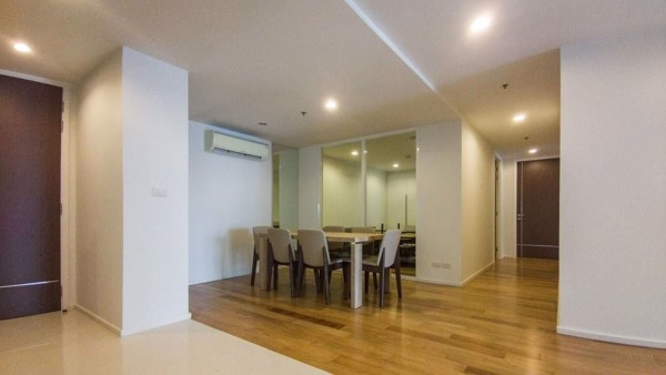 รูปภาพ 3 ห้องนอน Condo ในโครงการ 15 Sukhumvit Residences Khlong Toei Nuea Sub District C017554