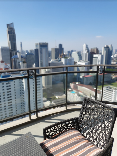 รูปภาพ 4 ห้องนอน Condo ในโครงการ Royce Private Residences Khlong Toei Nuea Sub District C017617