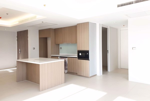 Picture of 3 bed Condo in Circle Sukhumvit 31 Khlong Tan Nuea Sub District C017618