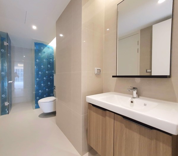 Picture of 3 bed Condo in Circle Sukhumvit 31 Khlong Tan Nuea Sub District C017618