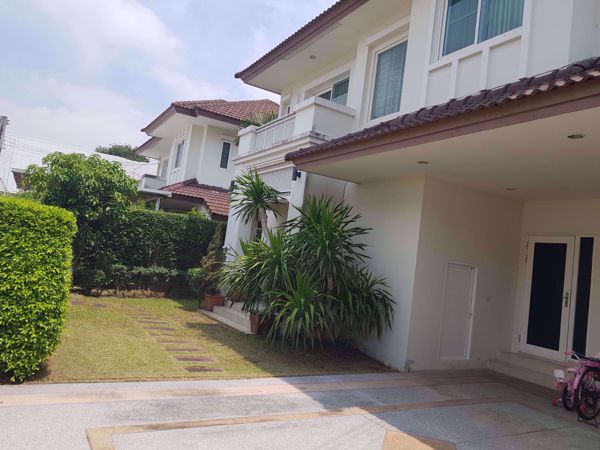 Picture of 3 bed House in Centro Sukhumvit 113  Pak Nam Sub District H017635