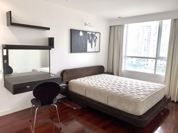 Picture of 1 bed Condo in Urbana Langsuan Lumphini Sub District C017740